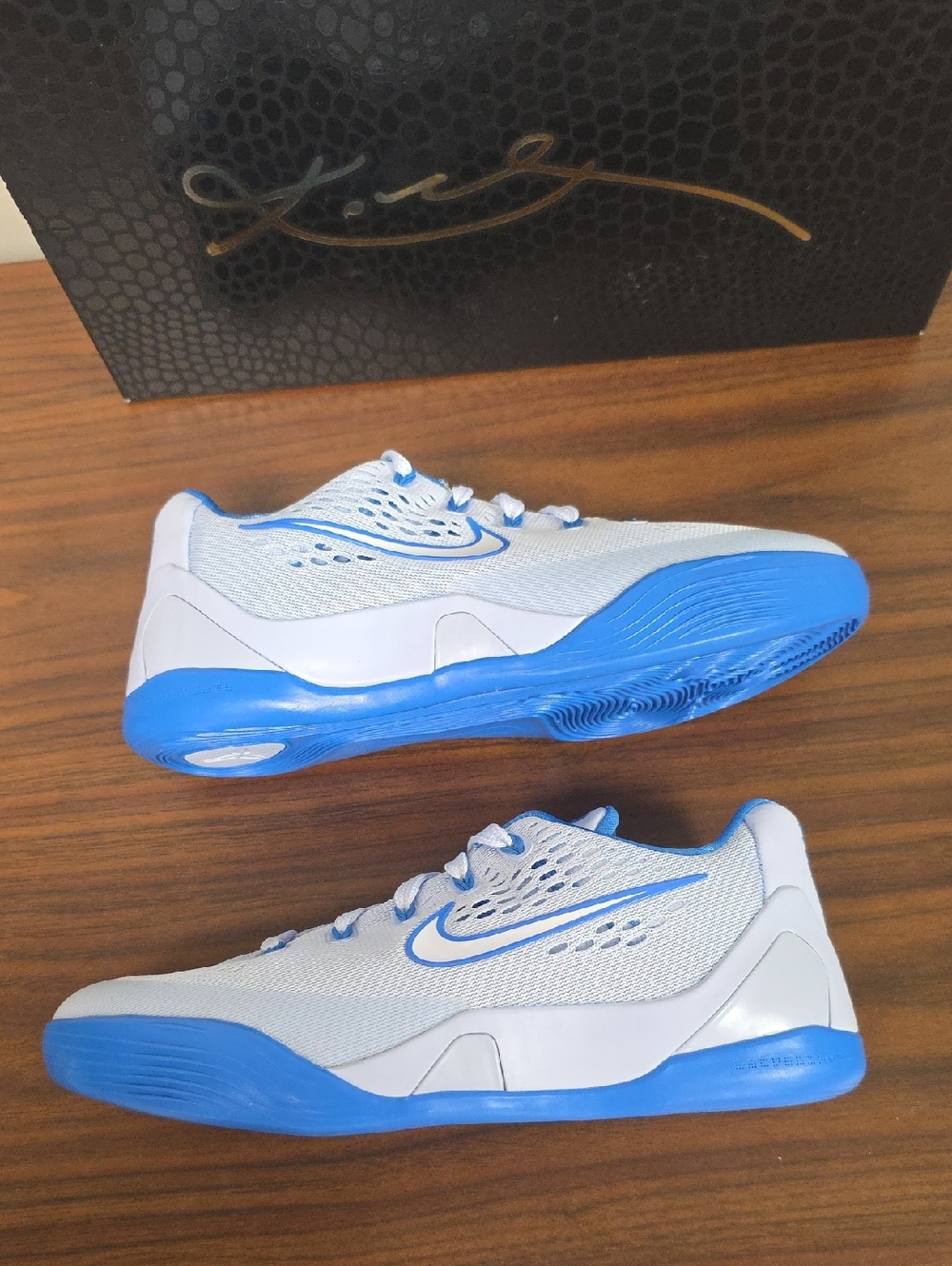 Nike Kobe IX Low EM (GS) "Hydrogen Blue" Women's 7/Youth 5.5 IM6642-400 New - Picture 5 of 9